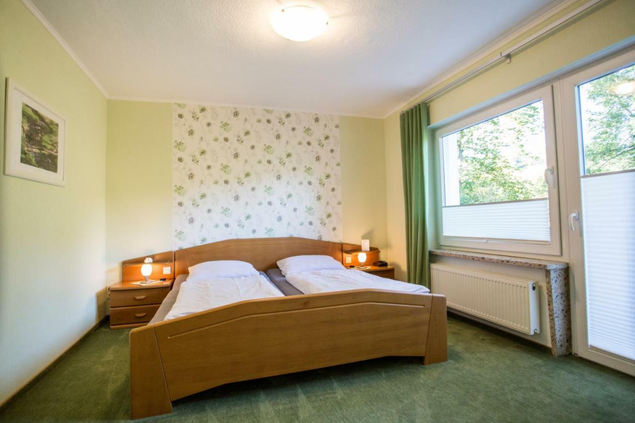 Pension Haus Am Walde Schmallenberg Bagian luar foto